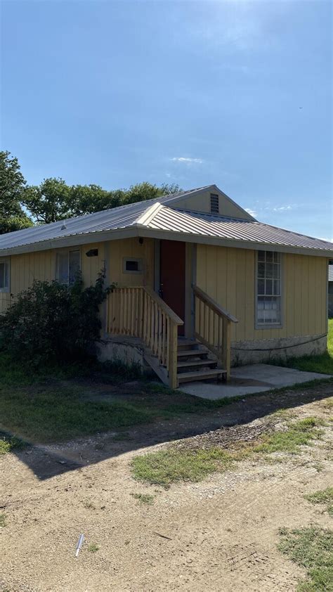 105 salinas rd san marcos tx 78666  The Rent Zestimate for this home is $1,615/mo, which has increased by